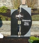 Stein mit Edelstahl Stein mit Edelstahl