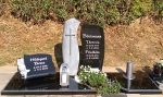 2-farbiger Gedenkstein
